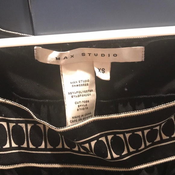 Max Studio Blouse - Picture 2 of 3